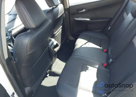 2014 Toyota Camry Se z USA, uszkodzony, nr VIN 4T1BF1FK2EU402927